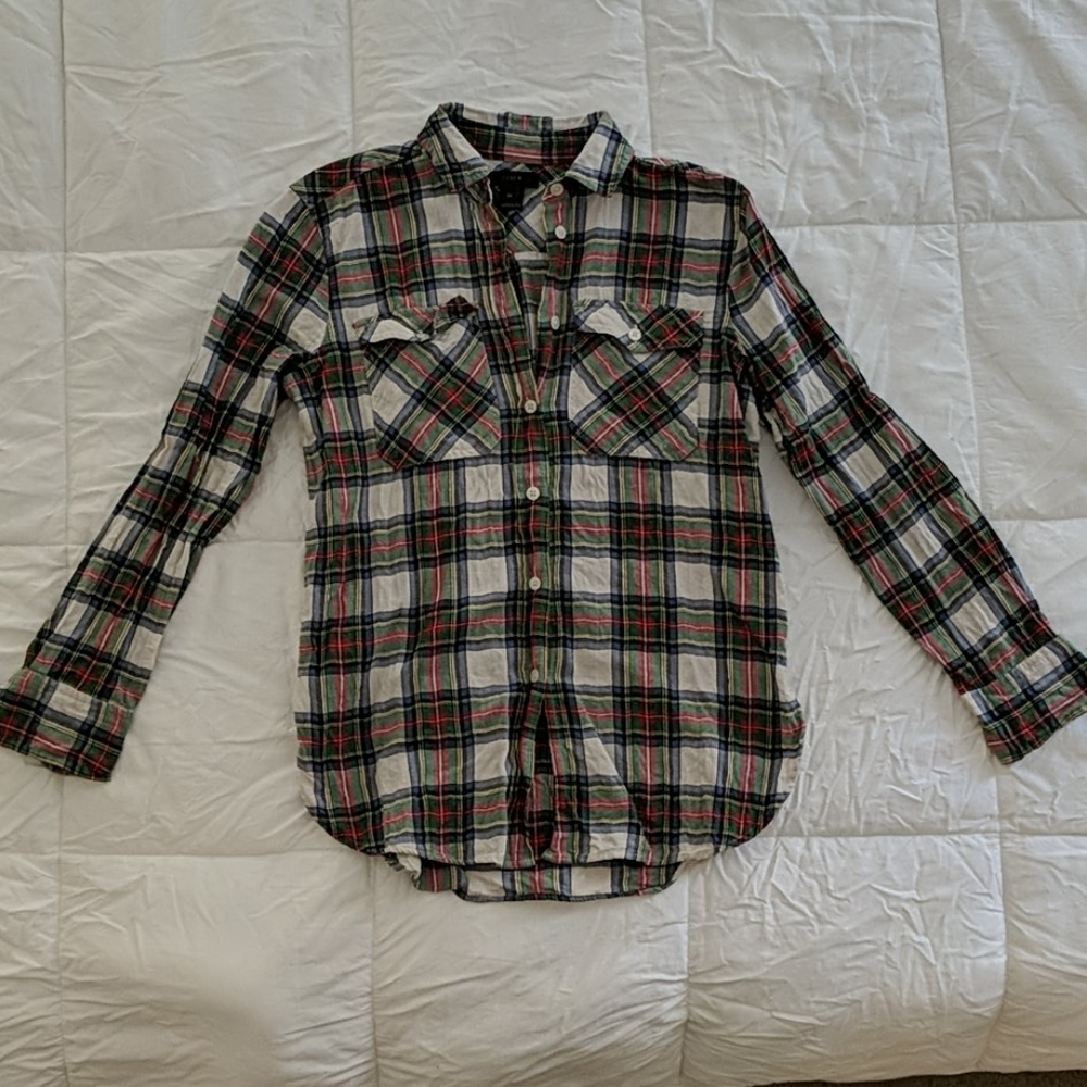 ✨ 2 for $10! ✨ Adorable collared shirt